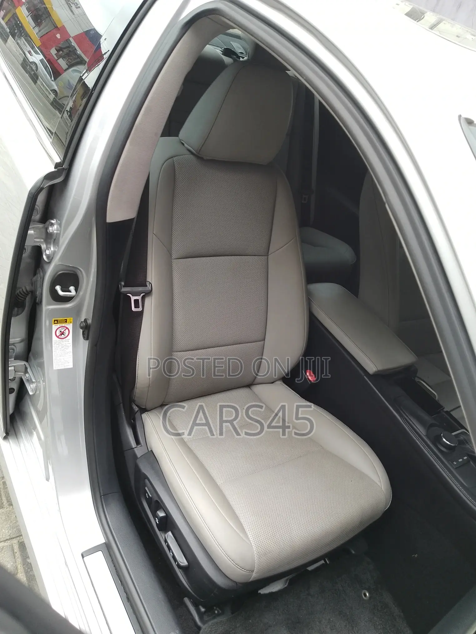 Lexus ES 2017 Silver