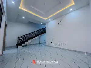 3bdrm Townhouse/Terrace in Royal Park Estate, Eneka for sale