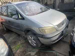 Opel Zafira 2004 Silver