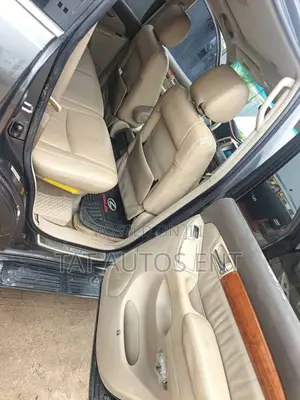 Lexus GX 470 2004 Gray