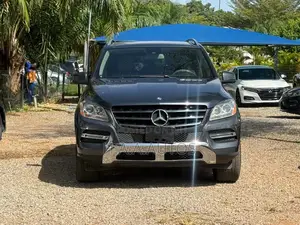 Mercedes-Benz M Class ML350 4dr SUV (3.5L 6cyl 7A) 2015 Gray