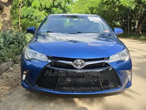 Toyota Camry 2016 Blue