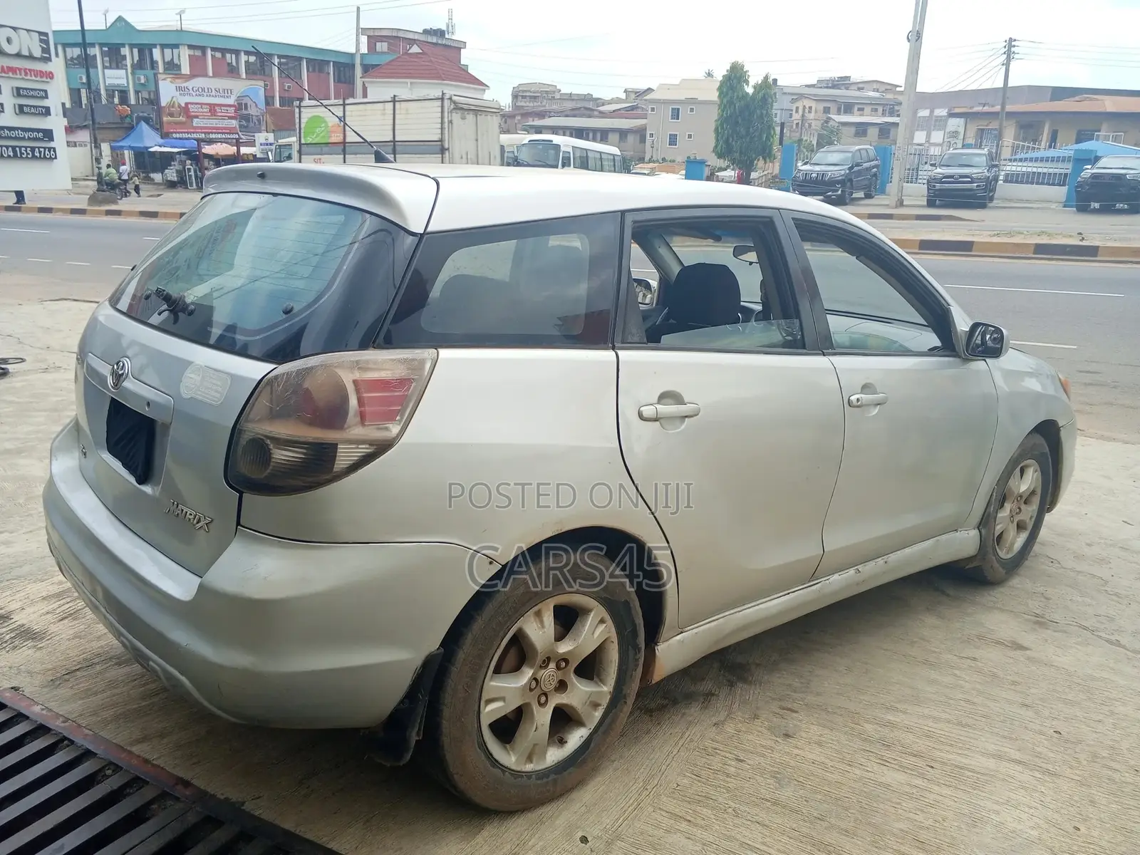 Toyota Matrix 2005 Silver