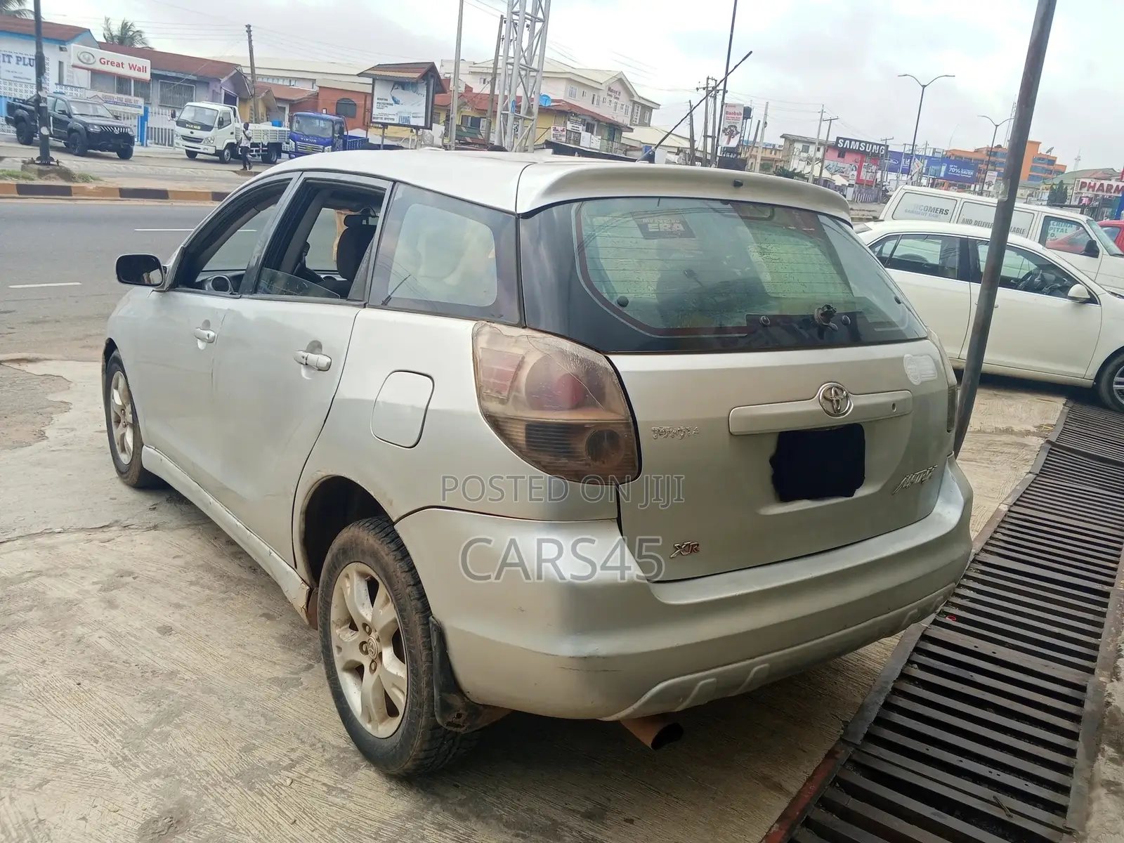 Toyota Matrix 2005 Silver