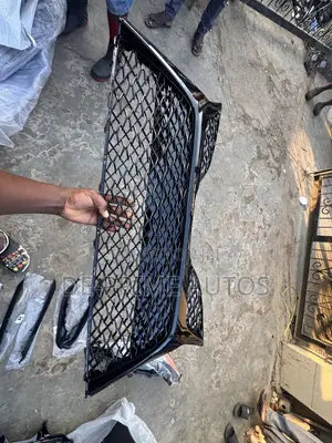 Camry Front Down Grille