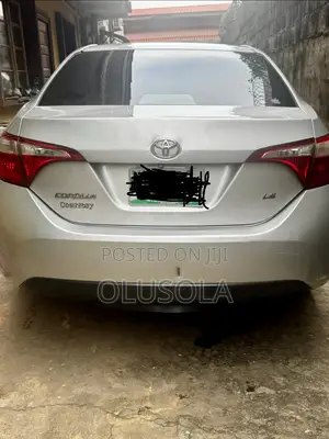 Toyota Corolla LE Eco 4dr Sedan (1.8L 4cyl CVT) 2016 Silver