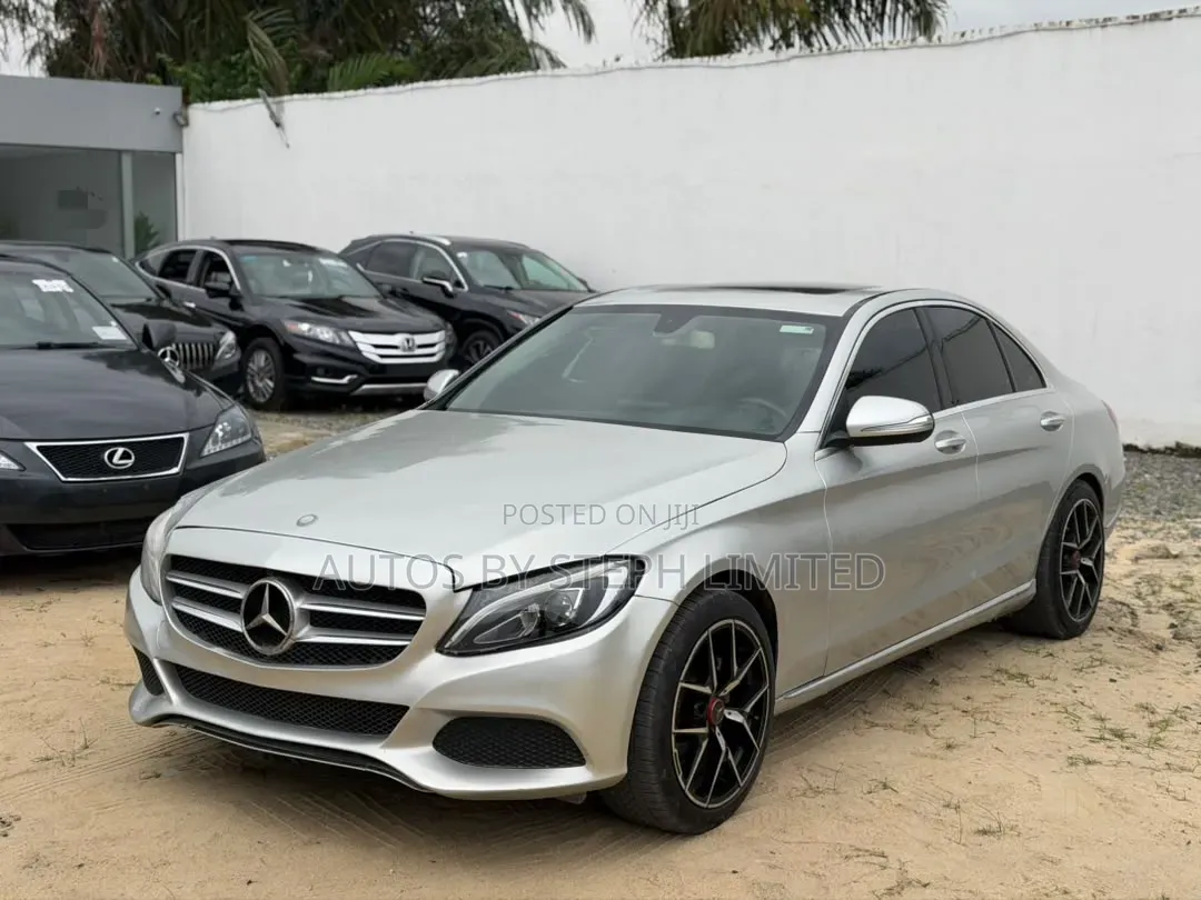 Mercedes-Benz C300 2015 Silver