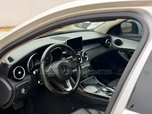 Mercedes-Benz C300 2015 Silver