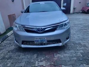 Toyota Camry L 4dr Sedan (2.5L 4cyl 6A) 2012 Silver
