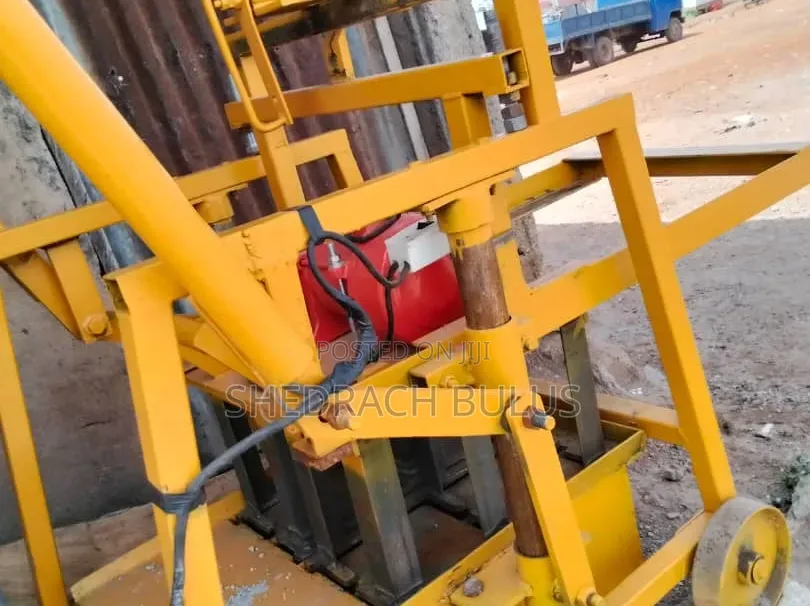 Block Laying Machine