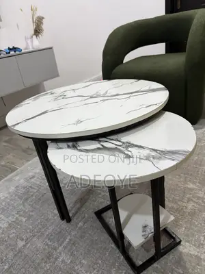 Neatly Used Centre Table