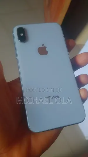 Apple iPhone X 64 GB White