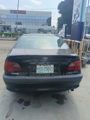 Toyota Avensis 2005 Black
