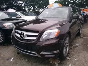 Mercedes-Benz GLK-Class 2015 Maroon