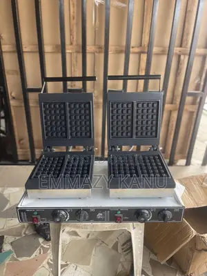 Commercial Double Waffle Maker | Heavy-Duty Electric Waffle Machine