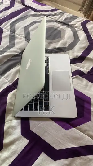 Laptop Apple MacBook Air 2017 8GB Intel Core i5 SSD 256GB