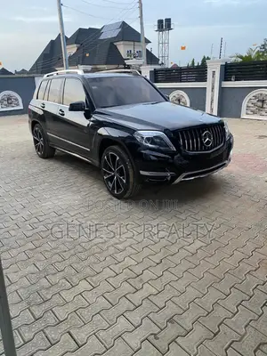 Mercedes-Benz GLK-Class 2012 Black