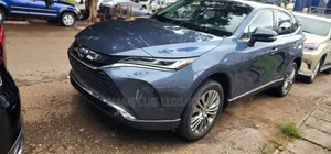 Toyota Venza 2025 Blue