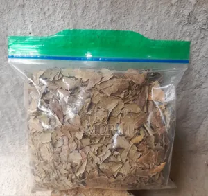 Dried Neem Leaves
