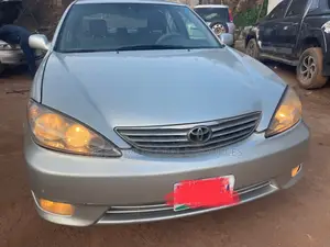 Toyota Camry LE 4dr Sedan (2.4L 4cyl 5A) 2006 Silver