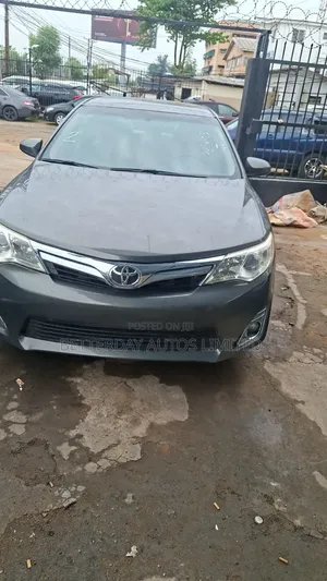 Toyota Camry 2013 Gray