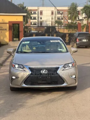 Lexus ES 2017 Gold