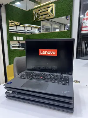 Laptop Lenovo ThinkPad T14 G4 16GB Intel Core i5 SSD 256GB