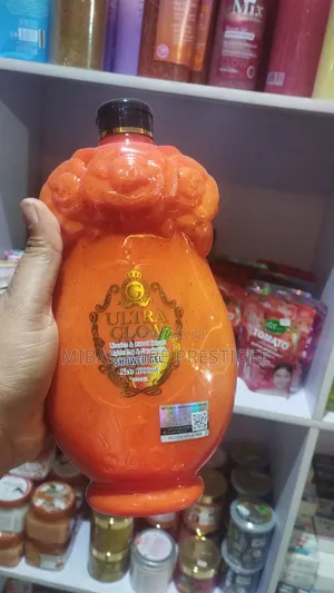 Ultra Glow Body Wash