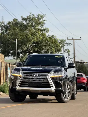 Lexus LX 570 AWD 2017 Black