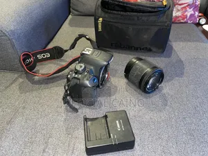 Canon EOS 700D Complete Set