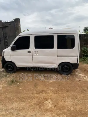 Daihatsu Hijet 2012 White