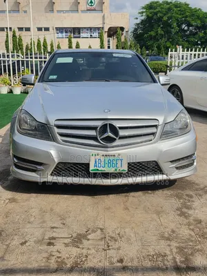 Mercedes-Benz C300 2013 Silver