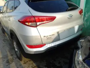 Hyundai Tucson 2015 Silver