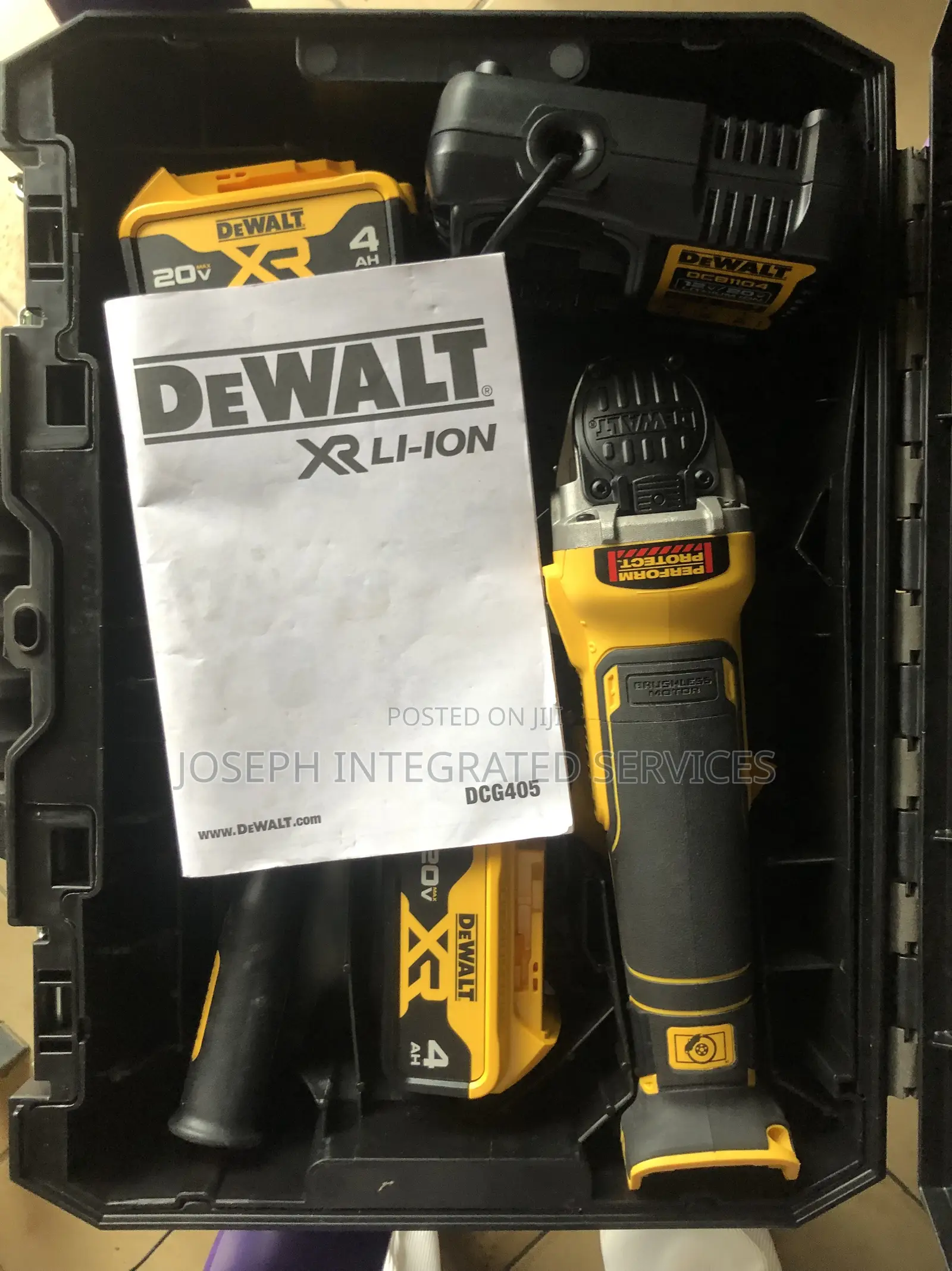 DeWalt Cordless Angle Grinder Kit