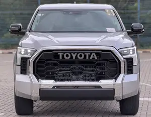 Toyota Tundra Limited Double Cab 6.5' Bed 2024 Silver