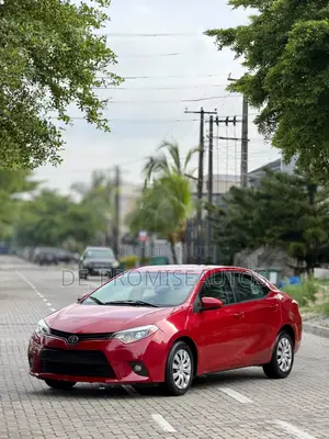Toyota Corolla 2016 Red