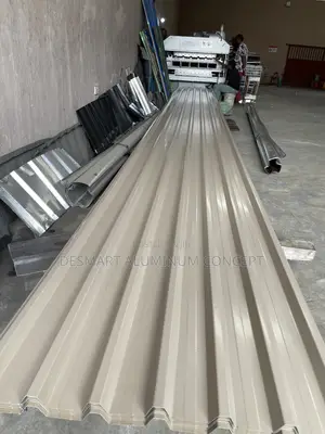 Premium Roofing Sheet/Beige/Black