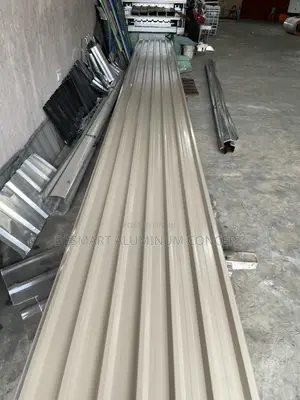 Premium Roofing Sheet/Beige/Black