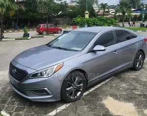 Hyundai Sonata Base Sedan FWD (2.4L 4cyl 6A) 2016 Gray