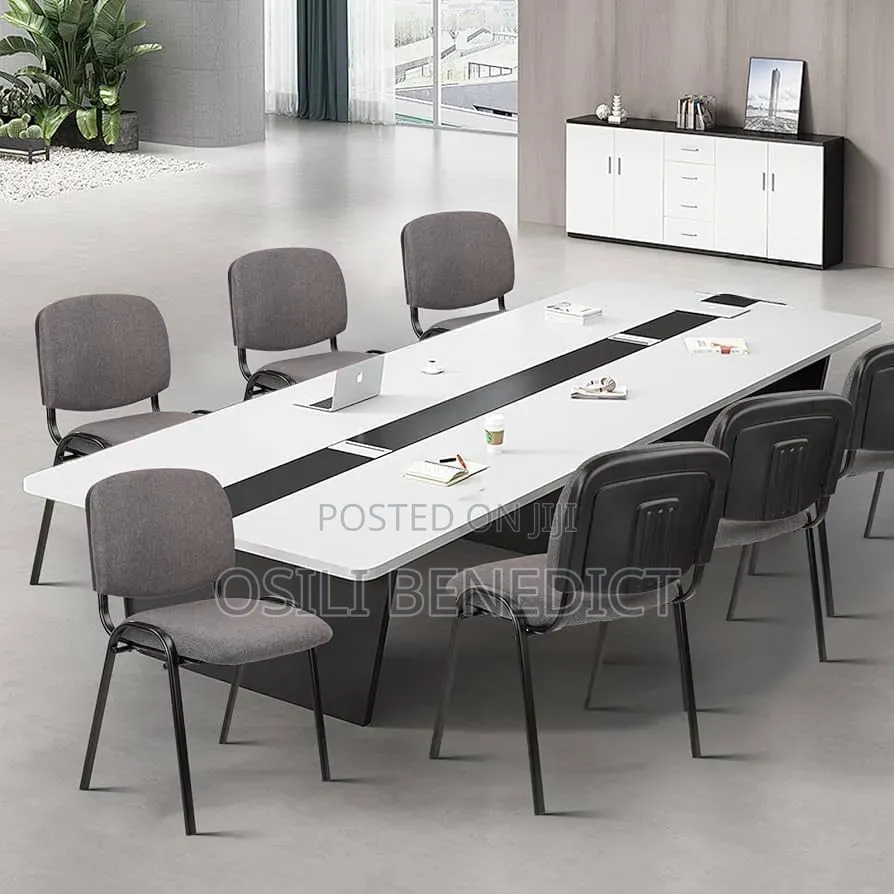 Quality 8 Seaters Conference Table