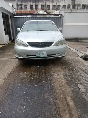 Toyota Camry 2024 Silver