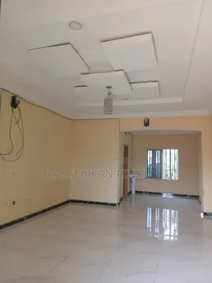 3bdrm Block of Flats in Oritamerin Elebu, Akala Express for rent