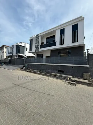5bdrm Duplex in Private Estate Osapa for sale