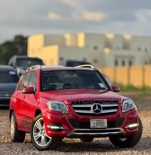 Mercedes-Benz GLK-Class 2014 Red