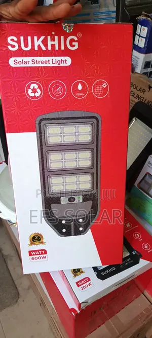 SUKHIG 600W Solar Street Light – Waterproof Outdoor LED Lamp