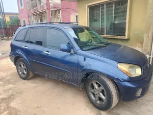 Toyota RAV4 Automatic 2003 Blue