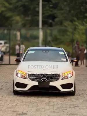 Mercedes-Benz C450 2016 White