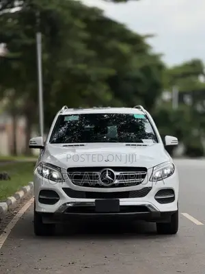 Mercedes-Benz GLE-Class GLE 350 2017 White