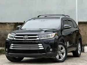 Toyota Highlander 2016 Black