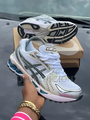 Original N/B Trainers